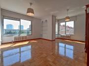 Piso en Venta en Reyes Católicos