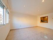 Piso en venta en Roda de Ter. Pis + pàrquing acollidor a...