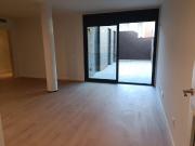 Piso en venta en Rubí, Can Roses. bajos con terraza. Pisos.