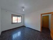 Piso en venta en Rubí, de 64 m² 3 habitaciones por 114.000
