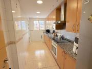 Piso en venta en Rubí, Mercat. PISO GRANDE Y CÉNTRICO. 3...