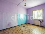 Piso en venta en Rubí, Mercat. Pisos.