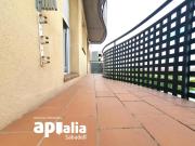 Piso en venta en Sabadell, Campoamor. PISO SEMINUEVO CON...