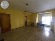 Piso en venta en Sabadell, Concòrdia. PISO PARA REFORMAR...