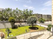 Piso en venta en Sant Adrià de Besos, de 106 m² 3...
