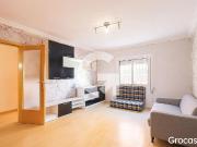 Piso en venta en Sant Boi de Llobregat, de 57 m² 3...