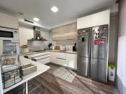 Piso en venta en Sant Boi de Llobregat, Els Canons Les...