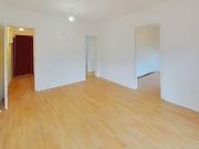 Piso en venta en Santa Coloma de Gramanet, de 63 m² 3...