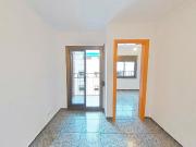 Piso en venta en Santa Coloma de Gramanet, de 66 m² 3...