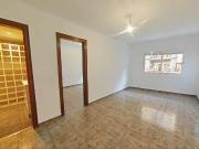 Piso en venta en Santa Coloma de Gramanet, de 74 m² 3...
