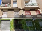 Piso en venta en Santa Coloma de Gramanet, de 79 m² 3...