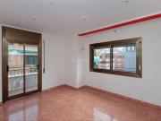 Piso en venta en Santa Coloma de Gramenet, Fondo. Solvia...