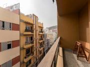 Piso en venta en Santa Cruz de Tenerife, Toscal. Amplia...