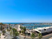 Piso en venta en Santa Pola, Centro. Primera línea con...