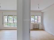 Piso en venta en Santander, Cuatro Caminos. PISO de 3...