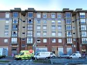 Piso en venta en Santander, Los Castros. AMPLIO PISO EN...