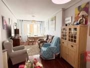 Piso en venta en Santander, Puerto Chico. Piso con salón...