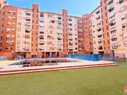 Piso en venta en Sevilla, Colores Entreparques. Pisos.