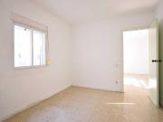 Piso en venta en Sevilla, Cruz Roja. Vivienda primera...