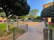 Piso en venta en Sevilla, Parque Alcosa. Piso en venta...