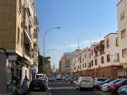 Piso en venta en Sevilla, Triana Este. Atico Apartamento...