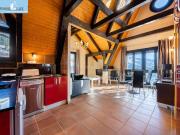 Piso en venta en Sierra Nevada, Zona baja. APARTAMENTO...