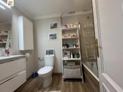 Piso en venta en Sopelana. Amplio piso en el centro de...
