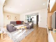 Piso en venta en Terrassa, Ca n'Aurell. reformado en...