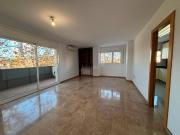 Piso en venta en Terrassa, Cementiri Vell. EXCELENTE...