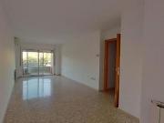 Piso en venta en Terrassa, de 4.879 m² 3 habitaciones...
