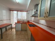 Piso en venta en Torre del Mar, Centro. Piso céntrico....