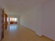 Piso en Venta en Torrefiel