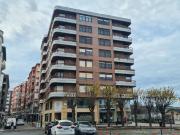 Piso en venta en Torrelavega, Centro. Pisos.