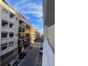 Piso en venta en Torrevieja, Avenida Habaneras Curva de...