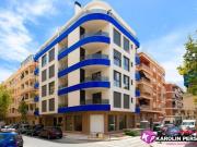 Piso en venta en Torrevieja, Calle Ramón Gallud, 03182