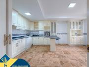 Piso en venta en Torrevieja, Centro Muelle Pesquero....