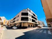 Piso en venta en Torrevieja, Gaspar Perelló. Apartamento...
