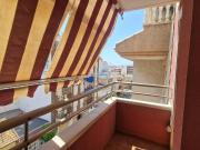 Piso en venta en Torrevieja, Puerto Deportivo. Cómodo...