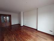 Piso en venta en Trobajo del camino. ESTUPENDA VIVIENDA...