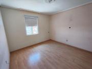 Piso en venta en Valdepeñas, Ciudad Real en Avenida...