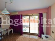 Piso en venta en Valencia, Barrio de Campanar. AMPLIO...