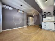 Piso en venta en Valencia, Ciutat Fallera. Bajo...