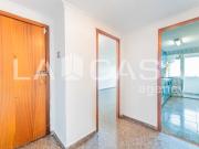 Piso en venta en Valencia, L´Amistat. PISO A REFORMAR EN...
