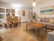 Piso en venta en Valencia, Mestalla. Piso con alma en la...