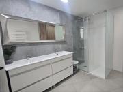 Piso en venta en Valencia, Sant Antoni. VIVIENDA DE...