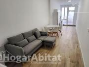 Piso en venta en Valencia, Torrefiel. REFORMA A...