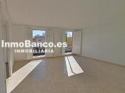 Piso en venta en Valencia, Torrefiel. SIN COMISIÓN DE...