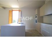 Piso en venta en Vic, Centre. Piso con encanto y vistas...