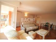 Piso en venta en Vic, Nord. Muy amplio y luminoso. Pisos.