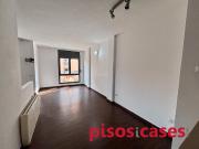 Piso en venta en Vic, Remei La Guixa. Pis ideal...